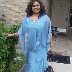 Meet your Posher, Edith